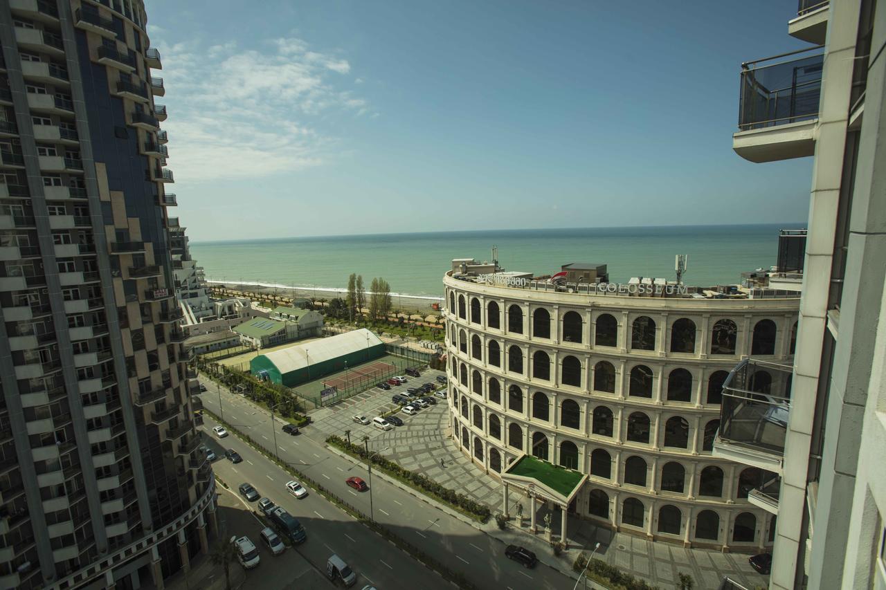Aparthotel Panorama Sea Tower Batumi Exterior foto